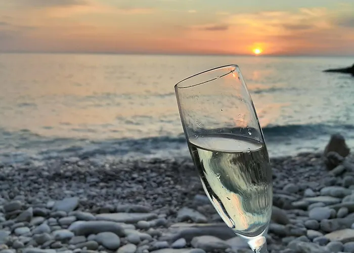 Appartement Doppelzimmer Mit Bad, Terrasse Und Pool *